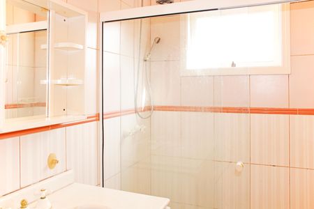 Casa de condomínio para alugar com 680m², 5 quartos e 5 vagasBanheiro da Suíte 2