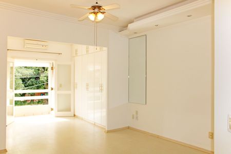 Casa de condomínio para alugar com 680m², 5 quartos e 5 vagasSuíte 3