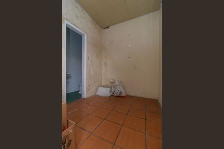 Edícula de casa para alugar com 3 quartos, 180m² em Vila Cordeiro, São Paulo