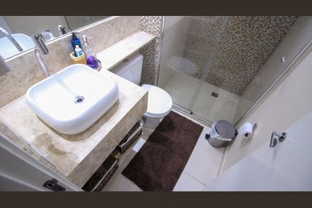 Apartamento à venda com 45m², 2 quartos e 1 vaga Apartamento à venda com 45m², 2 quartos e 1 vagaBanheiro social