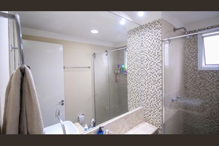 Apartamento à venda com 45m², 2 quartos e 1 vaga Apartamento à venda com 45m², 2 quartos e 1 vagaBanheiro social