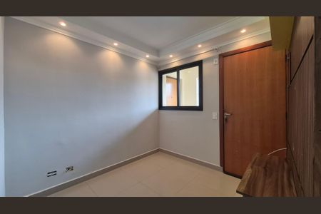 Sala de apartamento para alugar com 2 quartos, 41m² em Vila Scarpelli, Santo André