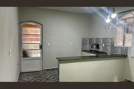Casa para alugar com 92m², 2 quartos e sem vaga Casa para alugar com 92m², 2 quartos e sem vagaCozinha