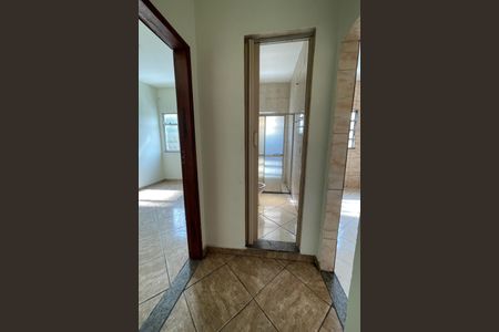 Casa para alugar com 45m², 2 quartos e sem vagaCoorredor