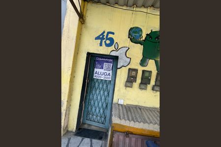 Casa para alugar com 45m², 2 quartos e sem vagaPlaquinha