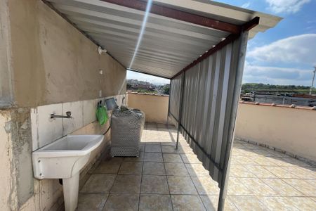 Casa para alugar com 45m², 2 quartos e sem vagaTerraço