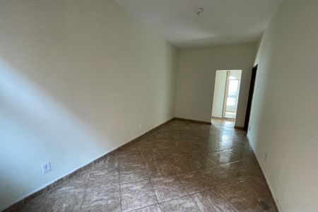 Sala de casa para alugar com 2 quartos, 45m² em Jardim Olavo Bilac, Duque de Caxias
