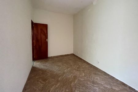 Quarto de casa para alugar com 2 quartos, 45m² em Jardim Olavo Bilac, Duque de Caxias