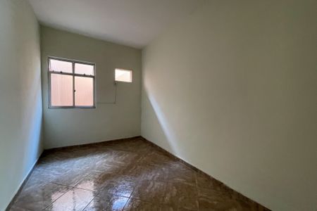Casa para alugar com 45m², 2 quartos e sem vagaQuarto