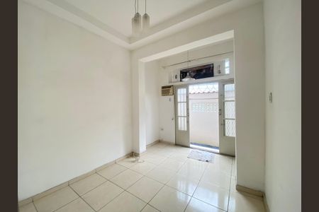 Casa para alugar com 4 quartos, 50m² em Pilares, Rio de Janeiro