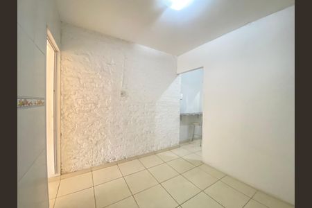 Casa para alugar com 4 quartos, 50m² em Pilares, Rio de Janeiro