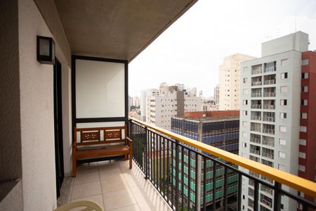 Studio para alugar com 33m², 1 quarto e 1 vaga Studio para alugar com 33m², 1 quarto e 1 vagaVaranda Studio