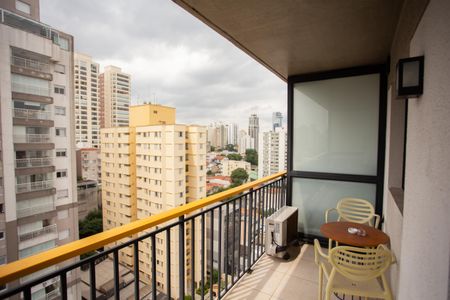 Studio para alugar com 33m², 1 quarto e 1 vaga Studio para alugar com 33m², 1 quarto e 1 vagaVaranda Studio