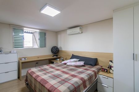 Casa para alugar com 700m², 2 quartos e 1 vagaQuarto 1