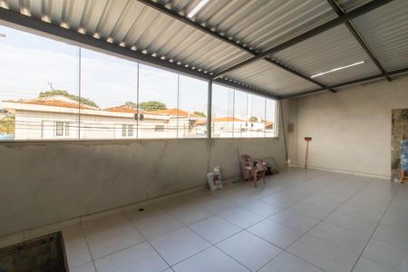 Casa para alugar com 700m², 2 quartos e 1 vagaVaranda