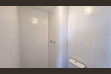 Banheiro da Suíte de apartamento para alugar com 2 quartos, 43m² em Socorro, São Paulo