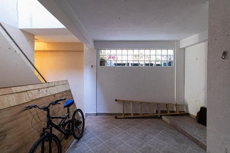 Quintal de casa para alugar com 2 quartos, 130m² em Vila Ré, São Paulo