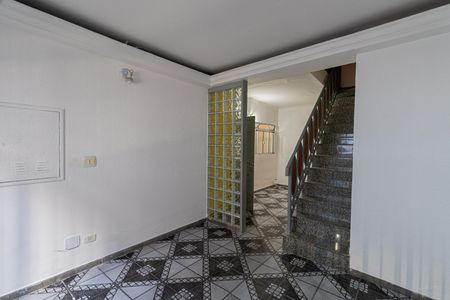 Sala de casa para alugar com 2 quartos, 130m² em Vila Ré, São Paulo