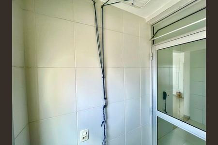 Apartamento para alugar com 76m², 3 quartos e 1 vagaÁrea de Serviço