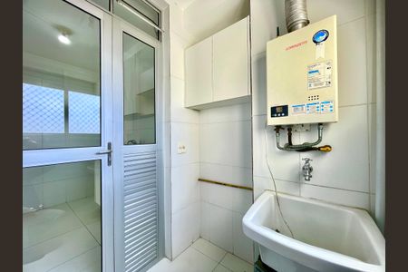 Apartamento para alugar com 76m², 3 quartos e 1 vagaÁrea de Serviço