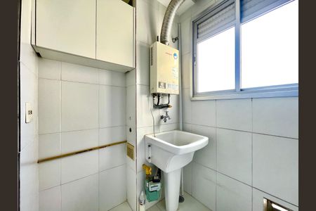 Apartamento para alugar com 76m², 3 quartos e 1 vagaÁrea de Serviço