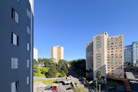 Vista - sala  de apartamento para alugar com 2 quartos, 53m² em Santa Terezinha, São Bernardo do Campo
