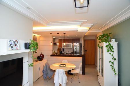 Sala de apartamento para alugar com 2 quartos, 81m² em Barra da Tijuca, Rio de Janeiro