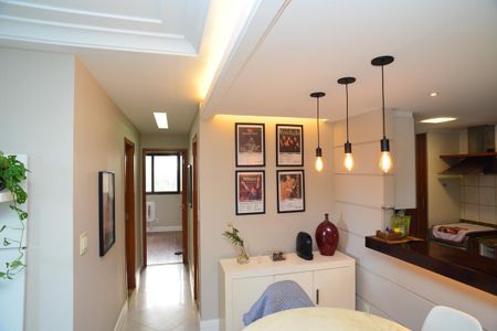 Sala de apartamento para alugar com 2 quartos, 81m² em Barra da Tijuca, Rio de Janeiro