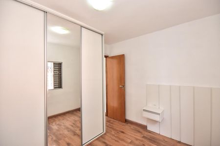 Casa à venda com 122m², 3 quartos e 2 vagasQuarto 2