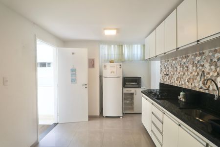 Apartamento para alugar com 70m², 2 quartos e 1 vaga Apartamento para alugar com 70m², 2 quartos e 1 vagaCozinha