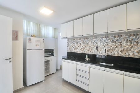Apartamento para alugar com 70m², 2 quartos e 1 vaga Apartamento para alugar com 70m², 2 quartos e 1 vagaCozinha
