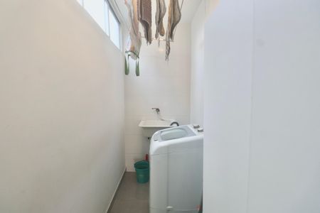 Apartamento para alugar com 70m², 2 quartos e 1 vaga Apartamento para alugar com 70m², 2 quartos e 1 vagaÁrea de Serviço
