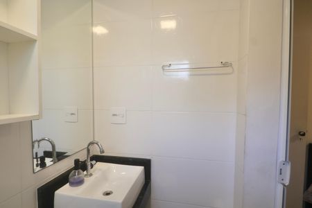 Apartamento para alugar com 70m², 2 quartos e 1 vaga Apartamento para alugar com 70m², 2 quartos e 1 vagaBanheiro Suíte