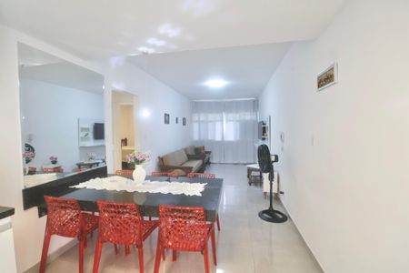 Sala de apartamento para alugar com 2 quartos, 70m² em Vila Alzira, Guarujá