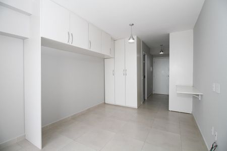 Studio de kitnet/studio para alugar com 1 quarto, 27m² em Pinheiros, São Paulo