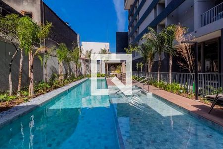 Studio para alugar com 27m², 1 quarto e sem vaga Studio para alugar com 27m², 1 quarto e sem vagaÁrea Comum - Piscina