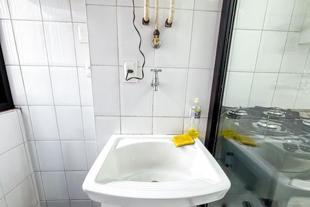 Apartamento para alugar com 64m², 2 quartos e 2 vagas Apartamento para alugar com 64m², 2 quartos e 2 vagasÁrea de serviço