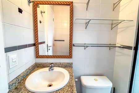 Apartamento para alugar com 64m², 2 quartos e 2 vagas Apartamento para alugar com 64m², 2 quartos e 2 vagasBanheiro