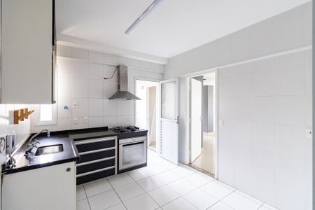 Apartamento para alugar com 90m², 2 quartos e 2 vagas Apartamento para alugar com 90m², 2 quartos e 2 vagasCozinha
