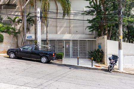 Apartamento para alugar com 90m², 2 quartos e 2 vagas Apartamento para alugar com 90m², 2 quartos e 2 vagasFachada