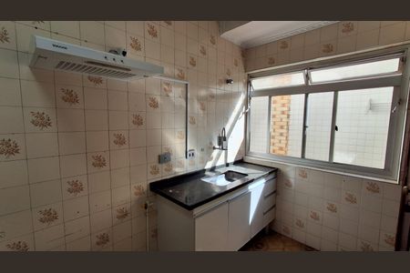 Apartamento à venda com 76m², 2 quartos e sem vagaCozinha 