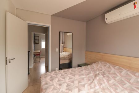 Casa de condomínio à venda com 161m², 3 quartos e 2 vagasSuíte