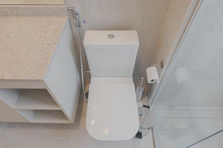 Apartamento à venda com 86m², 2 quartos e 1 vaga Apartamento à venda com 86m², 2 quartos e 1 vagaBanheiro da Suíte