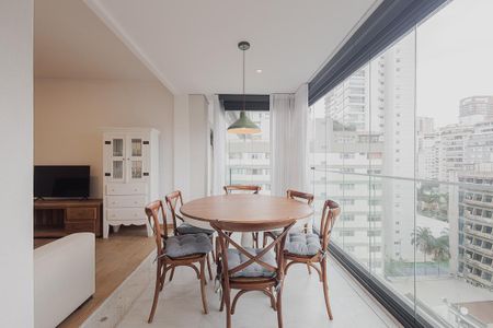 Apartamento à venda com 86m², 2 quartos e 1 vagaVaranda