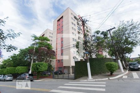 Apartamento à venda com 70m², 3 quartos e 1 vaga Apartamento à venda com 70m², 3 quartos e 1 vagaFachada