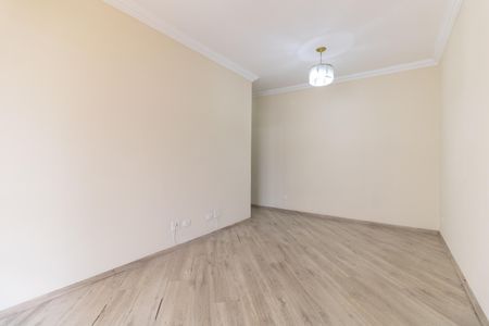 Sala de apartamento à venda com 3 quartos, 70m² em Jardim Santa Emília, São Paulo