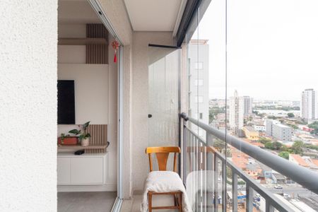 Apartamento à venda com 37m², 1 quarto e 1 vaga Apartamento à venda com 37m², 1 quarto e 1 vagaSacada