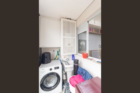 Apartamento à venda com 37m², 1 quarto e 1 vaga Apartamento à venda com 37m², 1 quarto e 1 vagaÁrea de serviço