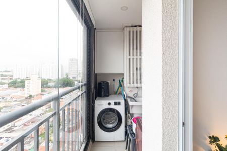 Apartamento à venda com 37m², 1 quarto e 1 vaga Apartamento à venda com 37m², 1 quarto e 1 vagaSacada