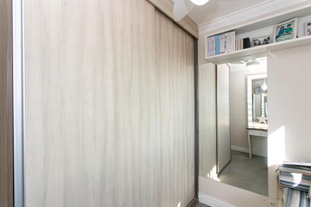 Apartamento à venda com 74m², 3 quartos e 1 vagaQuarto 2